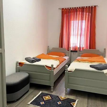 Kraljica 2 Apartment Kupres (Canton 10)